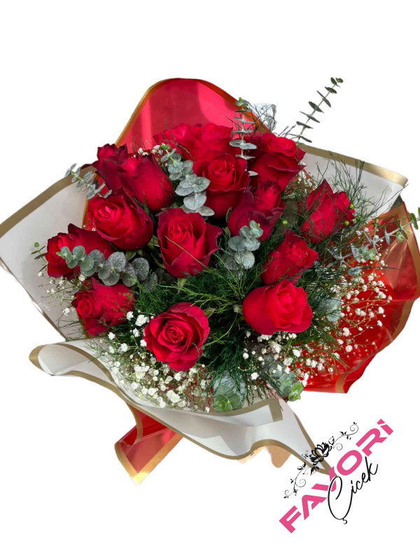 15 Kırmızı Gül Buketi